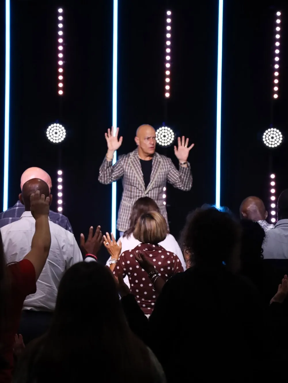 Ministering to a gathered congregation